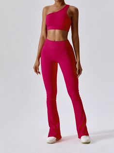 Ribbed One-Shoulder Sports Bra & High-Waisted Flared Bottom Pants Yoga Flows, Flared Bottoms, Yoga Jacket, High Waisted Flares, Yoga Set, Yoga Bra, Yoga Session, Hot Yoga, Yoga Shorts