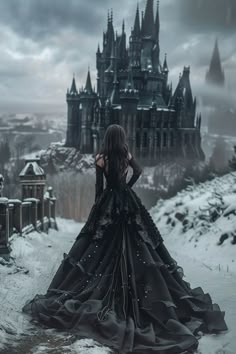 #burymeinblack Dark Queen Aesthetic, Dark Fairytale Aesthetic, Dark Princess, Fairytale Aesthetic, Dark Fairytale, Dark Queen, Castle Aesthetic, Queen Aesthetic, Royalty Aesthetic