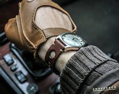 High Fashion Men, Mens Hats Fashion, Mens Fashion Rugged, Watch Straps, Leather Watch Strap, Handcrafted Leather, Prague, Vintage Leather