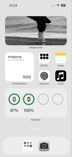 Minimalist Ios Layout, Phone Layout Minimalist, Minimalistic Iphone Layout, Iscreen圖標 Ideas, Ios Minimalist Home Screen, Iphone Layout Minimalist, Minimal Iphone Homescreen Layout, Korean Phone Layout, Iphone Homescreen Layout Aesthetic