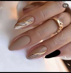 Ongles Beiges, خواتم خطوبة, Manicure Tips, Her Nails, Elegant Nails, Chic Nails, Nail Arts, Artificial Nails