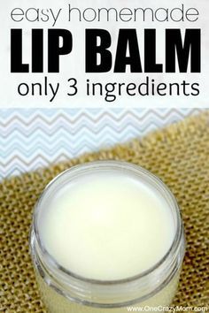 Chapped Lips Remedy, Homemade Lip Balm Recipe, Săpunuri Handmade, Lip Balm Recipes, Homemade Lip Balm, Homemade Lotion