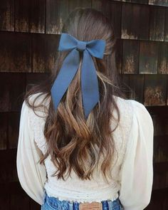 Brigitte Bardot Hair, Bardot Hair, Velvet Hair Bow, Trendy Hairstyle, Ribbon Hairstyle, Velvet Hair, Ribbon Hair