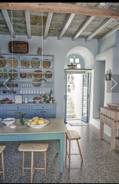 the kitchen is clean and ready to be used for breakfast or dinner time, as well as other things that are on display