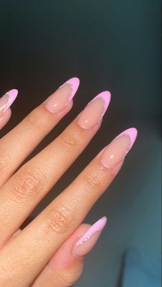 Almond Nails Designs Pink French Tip, Pink French Tip Nails Oval, Pink French Tip With Glitter, Pink French Tips Almond, Light Pink French Nails, Almond Pink French Tip Nails, Baby Pink French Tip Nails, Light Pink French Tip Nails, Nails Cute Pink