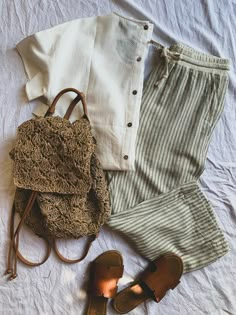 Surfergirl Style, Thrift Ideas, Look Formal, Earthy Outfits, Women Street, Outfit Aesthetic, Virtual Closet, Fabulous Fashion, Everyday Dresses