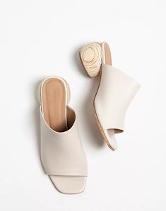 HUMA BLANCO Leather Milla Sandal Mules Huma Blanco Shoes, Temporary Wardrobe, Boho Wedding Shoes, Fancy Sandals, Chic Sneakers, Professional Shoes, Modest Clothing, Shoe Fits, Wooden Heel