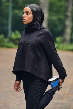 Hijabi Sports Wear, Hijabi Sports Outfit, Hijab Sport Style, Modest Athletic Wear, Black Outfit Hijab