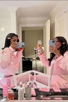 Baddie Sleepover, Rich Best Friends Aesthetic, Boss Friends, Spoiled Girlfriend, Beach Breakfast, Nature Nails, Breakfast Birthday, Quotes Workout, Night Pajama