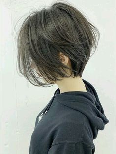 Short Haircuts For Straight Hair, Japanese Haircut, Hair Inspiration Long, Really Short Hair, Dyed Hair Inspiration