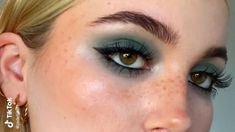 Emerald Green Eye Makeup, Edgy Makeup, Eye Makeup Art, Makeup Designs