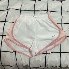 Never Worn And I’m Perfect Condition Stretch White Athletic Shorts, White Stretch Athletic Shorts, Stretch White Gym Shorts, White Stretch Gym Shorts, White Stretch Shorts For Gym, Nike White Athleisure Shorts, White Athletic Shorts For Workout, White Sporty Shorts For Spring, White Athleisure Bottoms For Summer