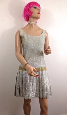 Vintage 1960's EVE LE COQ Iridescent Silver Mini by delilahsdeluxe, $87.50 Silver Mini Dress, 1960 Dress, 1920's Flapper, Great Halloween Costumes, 1920s Flapper Dress, 1920s Flapper