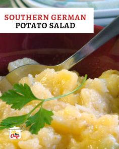 Southern German Potato Salad ~ Kartoffelsalat ohne Mayo Salads Spinach, Hillbilly Recipes, Hot German Potato Salad, Quick Dips, Low Carb Veggie, Easy German Recipes