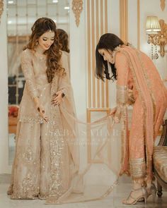 Dress For Sister Wedding, Fancy Trouser Designs, Nikah Dress, Nude Colour, Red Bridal Dress, Long Frock Designs, Pakistani Formal Dresses, Desi Wedding Dresses, Asian Bridal Dresses