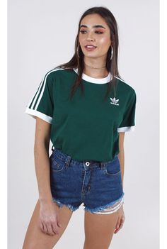 Adidas 3 Stripes Tee, Adidas 3 Stripes, Look Adidas, Fashion Closet, Adidas Fashion, Adidas Outfit, Adidas Shirt