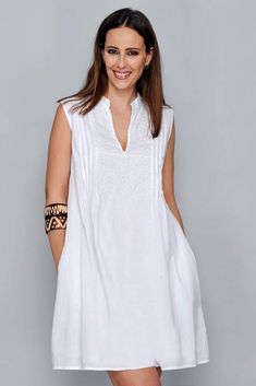 Linen Fashion, Cotton Linen Dresses, Latest African Fashion Dresses, Long Summer Dresses, Little White Dresses, African Fashion Dresses, Shakira, Positano