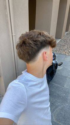 White Boy Haircuts Straight Hair, Low Drop Fade Short Hair, Midfade Hairstyle Men, Mullet Taper, Fade Haircut Men, Low Fade Mens Haircut, Mens Haircuts Thick Hair, Drop Fade, Low Taper Fade