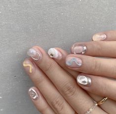 Abstract Nail Art Short Nails, Minimal Nails Art, Hello Nails, Beauty Nails Design, Baby Nails, Minimal Nails, Pretty Gel Nails, Cute Gel Nails, Soft Nails