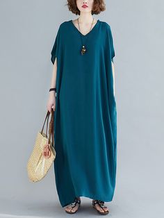 9 Colors Loose Solid Color V-Neck Maxi Dress NAVY BLUE-FREE SIZE Deep Dress, Ginger Dress, Mode Abaya, National Dress, Mode Boho, Short Sleeve Maxi Dresses, Fitting Dress, Maxi Dress Navy, Plus Size Kleidung