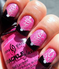 Call Me Sexy Barbie Black And Silver Nails, Crackle Nails, Trendy Nail Art Designs, Pink Nail Art, Trendy Nail, Trendy Nail Art, Nail Polish Designs, Silver Nails