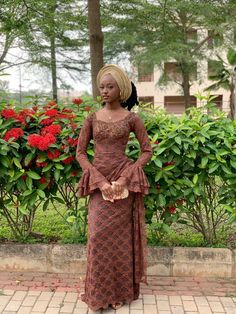 Fashion Nigeria #africandesigner #africanclothes Eid Outfits African, Yoruba Fashion, Afro Clothes, Nigerian Traditional Dresses, Nigerian Dress Styles, Nigerian Outfits, Nigerian Dress, Nigerian Lace Styles Dress, African Wear Dresses