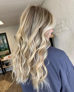 Brunet Blond Highlights, Cute Highlights For Blonde Hair, Cute Died Hairstyles, Cute Highlights For Dirty Blonde Hair, Darker Highlights For Blonde Hair, A Lot Of Blonde Highlights On Brown Hair, Brown Hair With A Lot Of Blonde Highlights, Full Head Of Blonde Highlights On Brown, Light Highlights On Blonde Hair