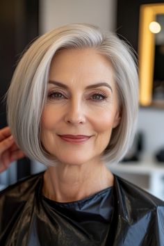 35 Stylish Short Hairstyles for Older Women You’ll Want to Try in 2024 – CreativeBooster Graduated Layers, Elegant Short Hairstyles, Short Hairstyles For Older Women, Concave Bob, Graduation Hair, Hair Movement, Older Women's Hairstyles, Layers Short, Hairstyles For Older Women