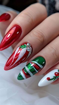 Festive Holiday Nails, Nail Art Noel, Christmas Gel, Christmas Manicure, Nails Easy