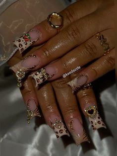 #nails #nailsofinstagram #viralpost Work Nails, French Acrylic Nails, Classic Nails