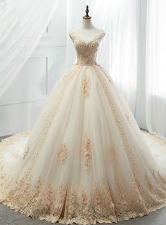 Applique Wedding Dress, Tulle Ball Gown, A Wedding Dress, Beauty Dress, Quince Dresses, Vestidos Vintage