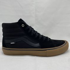 “Box is damaged and missing lid.” VANS Sk8 Hi Pro Classics, Mens US Size 11.5 / Womens US Sz 13, Black / Gum | VN000VHGB9M - Condition is NEW with box. Please see photos for item specific features. *FAST Shipping* with USPS Priority Mail. I can almost always ship within 1 business day. Local pick up available upon request (75024). Box may be damaged or missing the lid. Color may vary slightly due to lighting and camera. Returns accepted as long as the shoes are not worn and are still in NEW condition with Box. -Thank you! Vans Sk8 Hi Pro, Vans Sk8 Hi, Black Gums, Pro Black, Sk8 Hi, Vans Sk8, Priority Mail, Gum, Shoes Mens