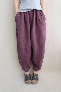 Women Leisure Linen Pants Loose Harem Pants Wide Leg Cropped | Etsy Baggy Purple Pants For Spring, Baggy Purple Bottoms With Pockets, Baggy Tapered Leg Pants With Pockets, Relaxed Fit Purple Pants With Side Pockets, Spring Full-length Harem Pants With Pockets, Casual Purple Bottoms With Pockets, Full-length Cotton Harem Pants With Pockets, Non-stretch Trousers With Pockets, Purple Cotton Wide Leg Pants With Pockets