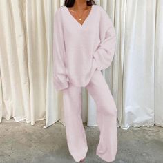 Season:Winter,Fall; Fabric:Fleece; Sleeve Length:Long Sleeve,Long Pant; Gender:Women's; Quantity:2 Pieces; Nightwear Style:Loungewear,Sets; Style:Comfort,Simple; Elasticity:Micro-elastic; Tops Type:Pullover; Occasion:Daily,Home; Age Group:Adults; Function:Warm; Pattern:Pure Color; Neckline:V Wire; Bottom Type:Pant; Listing Date:04/21/2023; Hips:null; Length [Bottom]:null; Length [Top]:; Shoulder Width:null; Waist:null; Fit US Size:null; Fit UK Size:null; Fit EU Size:null; Bust:; Sleeve Length:nu Batwing Sleeve Top, Mini Robes, Loungewear Set, Outfit Casual, Batwing Sleeve, Basic Style, Long Pants, V Neck Tops, Cotton Style