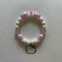 made by @shopempirejewelry ♥︎ Friendship Bracelets Ideas, Cute Bracelet, Kitty Cartoon, Diy Earring, Dream Day, Hello Kitty Cartoon, Beads Ideas