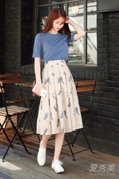 Outfit 2020, Long Skirt Fashion, Outfit Jeans, Modest Clothing, Women Outfit