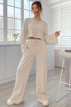 Size Chart (INCH)    Sizes     Bust    Waist    Hip    Shoulder    Sleeve_Length    Length    Inseam    Bottoms    Hem_Width    Outseam      Relax    Relax    Relax    Relax    Relax    Relax    Relax    Relax    Relax    Relax      S    41.7    26.4    39.4    24.0    19.7    18.3    29.6    25.4    39.8    41.7      M    44.1    28.3    41.7    25.2    19.9    18.9    29.7    26.8    42.1    42.1      L    46.5    30.3    44.1    26.4    20.1    19.5    29.8    28.1    44.5    42.5      XL    49.6    33.1    47.2    28.0    20.1    20.1    29.8    29.9    47.6    42.9      Elasticity            High               Size Chart (CM)    Sizes     Bust    Waist    Hip    Shoulder    Sleeve_Length    Length    Inseam    Bottoms    Hem_Width    Outseam      Relax    Relax    Relax    Relax    Re Bell Sleeve Crop Top, Effortless Outfit, Home Clothes, Home Wear, Round Neck Tops, Lounge Sets, Drawstring Pants, Two Piece Outfit, Color Khaki