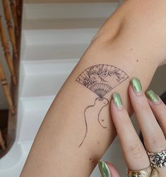 Vietnam Lantern Tattoo, Small Fan Tattoo, Japanese Fan Tattoo Traditional, Vietnam Inspired Tattoos, Japan Inspired Tattoo, Vietnam Tattoo Ideas, Cruise Tattoo, Hand Fan Tattoo, Bali Tattoo Ideas