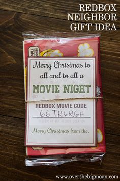 redbox christmas gift idea for the movie night with free printable coupon from overthebigmoon com