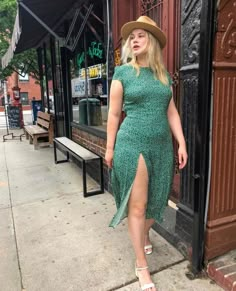 Outfits Quotes, Mid Size Outfits, Mid Size Fashion, Ethical Fashion Brands, Mid Size, Curvy Girl Outfits, Mode Inspo, Glam Rock, Curvy Outfits