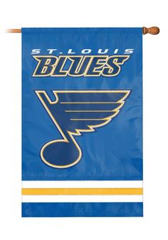 the st louis blues flag is shown