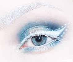 Frozen Makeup Look, Nyx Jumbo Pencil, Snow Makeup, Frozen Makeup, Themed Makeup