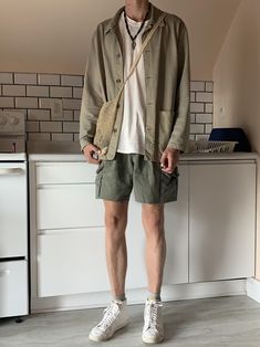 Aesthetic Summer Outfits Men Vintage, Men’s Fashion Aesthetic Summer, Cute Mens Outfits Summer, Layered Summer Outfits Men, Colorful Summer Outfits Men, Male Spring Outfits, Comfy Outfits For Men, Men’s Indie Fashion, Mens Summer Outfits Aesthetic