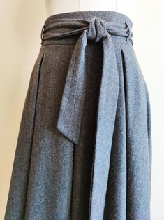 High waisted Wool skirt In gray Gray skirt Winter skirt Autumn skirt Wool skirt women Midi skirt Gray midi skirt Long grey woman skirt Wool skirt Warm skirt Fabric : 100% wool, The skirt has a removable belt. The skirt has a zipper. Full standart length (from waist to hem) - 33'' / 85cm . I can customize this skirt in every size and length free of charge, just send me measurements. Also available in other colors: Red tartan maxi skirt : https://www.etsy.com/listing/657341561/red-tartan-maxi-skir Gray Full Skirt For Workwear, Elegant Gray Pleated Skirt For Fall, Elegant Gray Lined Skirt Bottoms, Long Wool Skirt For Spring, Gray Full Skirt For Work, Wool Long Skirt For Spring, Elegant Gray Skirt For Fall, Spring Long Wool Skirt, Gray Midi Skirt For Work