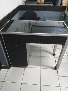 For Rent Nail Tech Station Hwt Nail Tech Station, Nail Tech Station At Home, St Andrew, Diy Office, Nail Tech, Kingston, Home Bedroom, Nail Ideas, For Rent