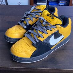 Super Rare Nike Dunks Team Edition Worn 4 Times No Box Original Spare Laces Never Used Slight Crease Sporty Yellow Low-top Skate Shoes, Yellow Urban Custom Sneakers For Streetwear, Urban Style Yellow Custom Sneakers For Streetwear, Yellow Skate Shoes For Streetwear, Yellow Urban Skate Shoes For Streetwear, Yellow Skate Shoes With Boost Midsole And Round Toe, Yellow Custom Sneakers With Cushioned Footbed For Streetwear, Yellow Skate Shoes With Rubber Sole For Streetwear, Urban Yellow Skate Shoes With Rubber Sole