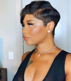 Such a gorgeous cut and style by @ninaraethestylist of @exclushearsalon on @kiatache Voice Of Hair, Finger Waves Short Hair, Black Hair Short Cuts, Natural Hair Twist Out, Natural Hair Short Cuts, Short Hair Pixie Cuts, Short Sassy Hair