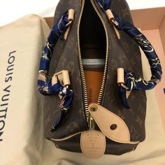 Brand New Authentic Louis Vuitton Speedy 25.( Sold Out In Store And Website Lv) Have Dust Bag,Box And Certificates Card. Bought September 12/2021. The Lv Speedy 25 Bag This Year Have Small Pocket With Zipper Close In Side.( Old Design Doesn't Have Zipper) Measurement: 9,8"L X 7.5" H X 5.9"W No Lock And Keys, Lv Charm Not Included. Made In This Bag No Offer For 3 Items 10% Off.No Trading,Thank You. Poshmark Will Free Authentication On Items Over $500! Lv Speedy 25, Lv Speedy, Louis Vuitton Speedy 25, Old Design, Speedy 25, Bag Charms, Lv Monogram, Louis Vuitton Speedy, Authentic Louis Vuitton