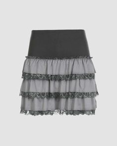 Details: Layered ruffled short skirt with lace designSkirt Length: ShortMaterials:95% Polyester + 5% Spandex Streetwear Skirt, Y2k Fashion Aesthetic, Hip Hop Fashion 90s, Clueless Fashion, Street Y2k, 90s Hip Hop Fashion, Tiered Mini Skirt, Design 2023, Vintage Preppy