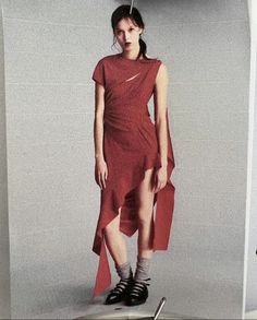 Fashion Design Sketchbook, Fashion Portfolio, Red Queen, Draped Dress, Teen Fashion Outfits, Costume Design, Teen Fashion, Passion For Fashion, Balenciaga